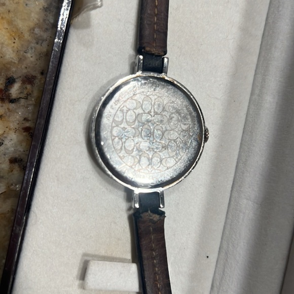 Coach watch for woman Swiss movement - Picture 9 of 9